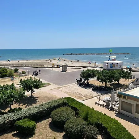 Vue A La Apartment *